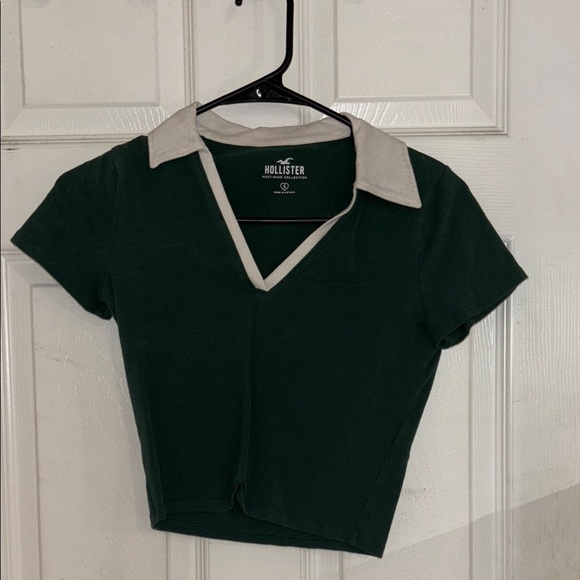 Hollister Tops - Hollister Green Polo Crop Blouse